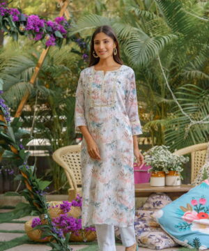 Floral Yoke Design Thread Work Straight Kurti